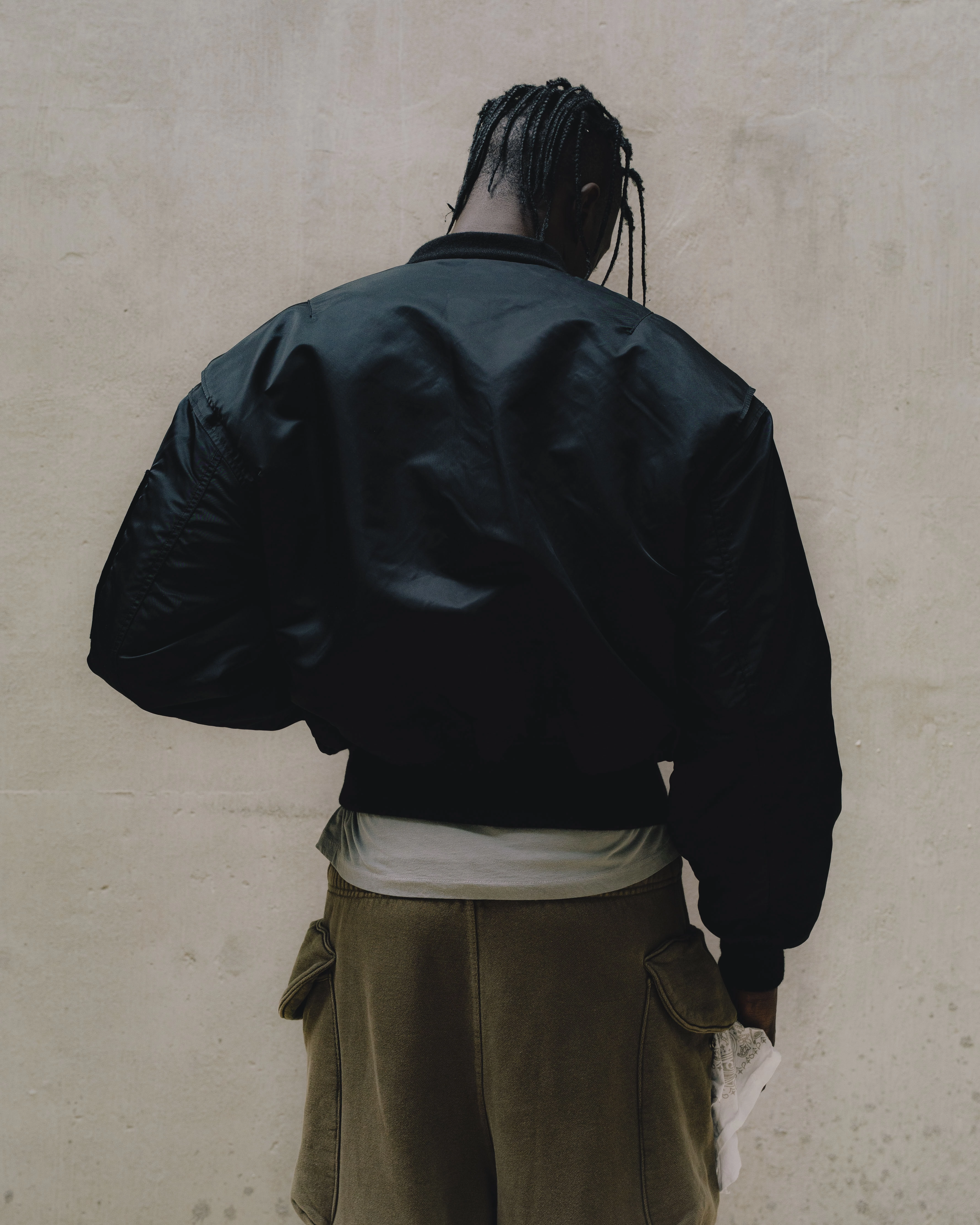 CROPPED BROAD BOMBER