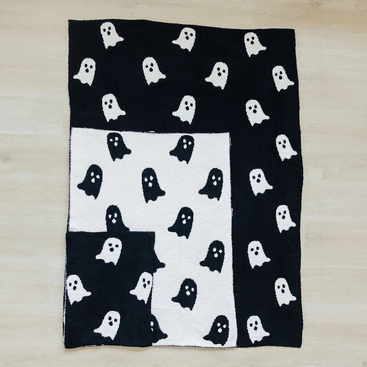 Plush Blanket - Ghosts